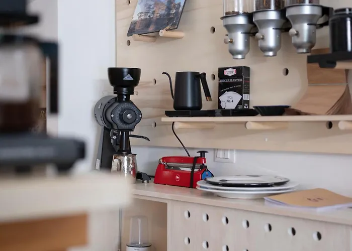 Отель Imago Бари